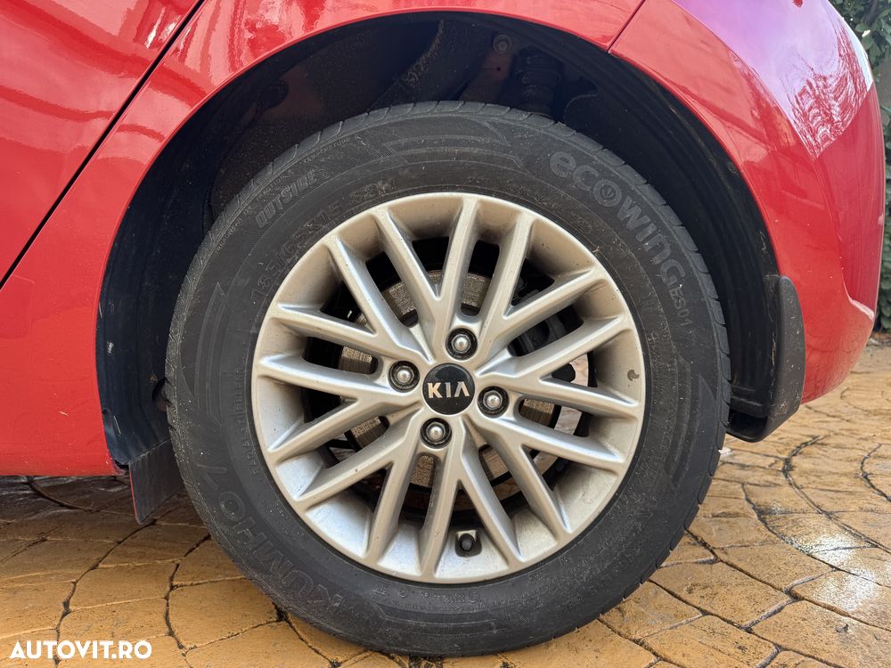 Kia Rio - 3