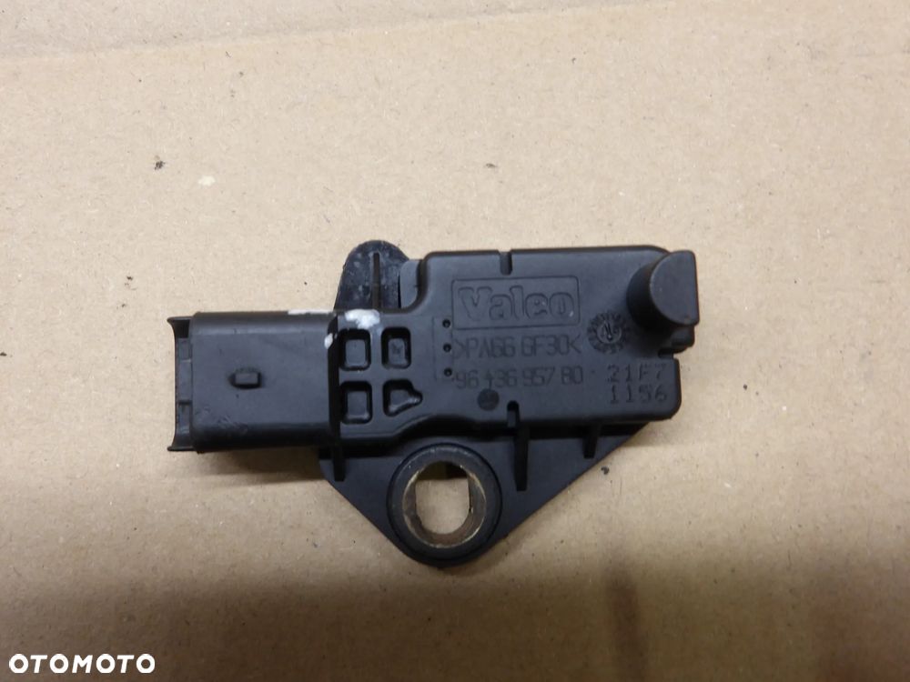 PEUGEOT 407 04-07 2.0HDI SEDAN CZUJNIK POŁOŻENIA WAŁU KORBOWEGO 9643695780 - 2