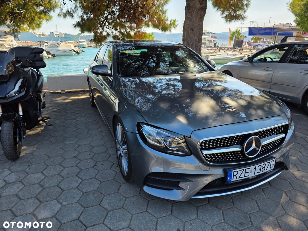 Mercedes-Benz Klasa E 220 d 9G-TRONIC AMG Line - 4