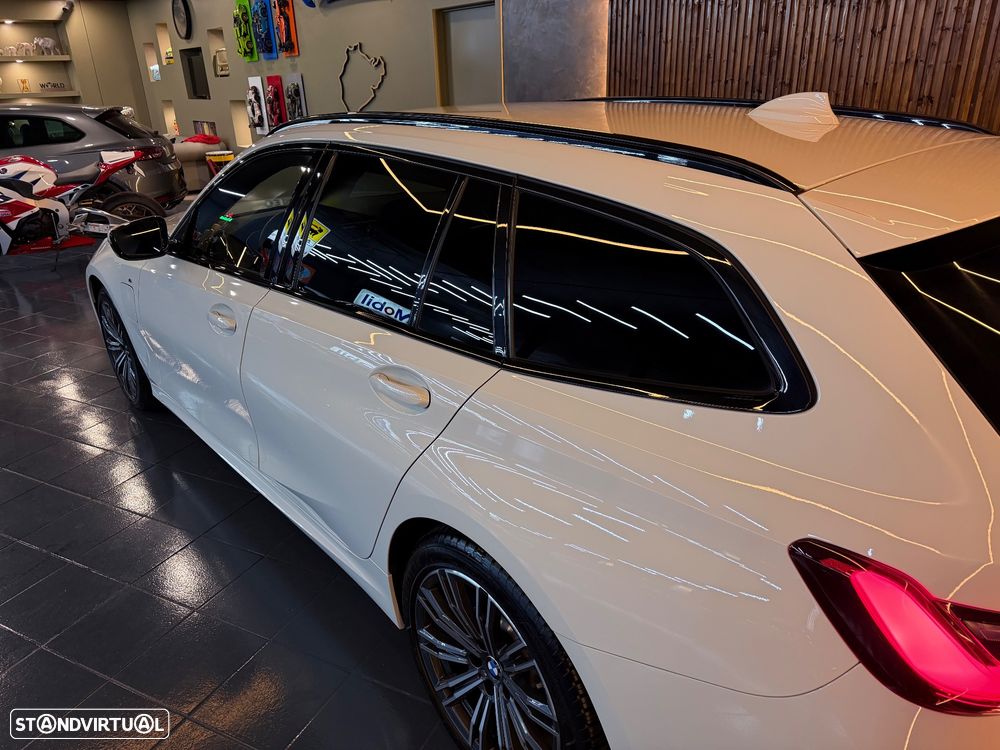 BMW 330 e Touring Aut. M Sport - 12