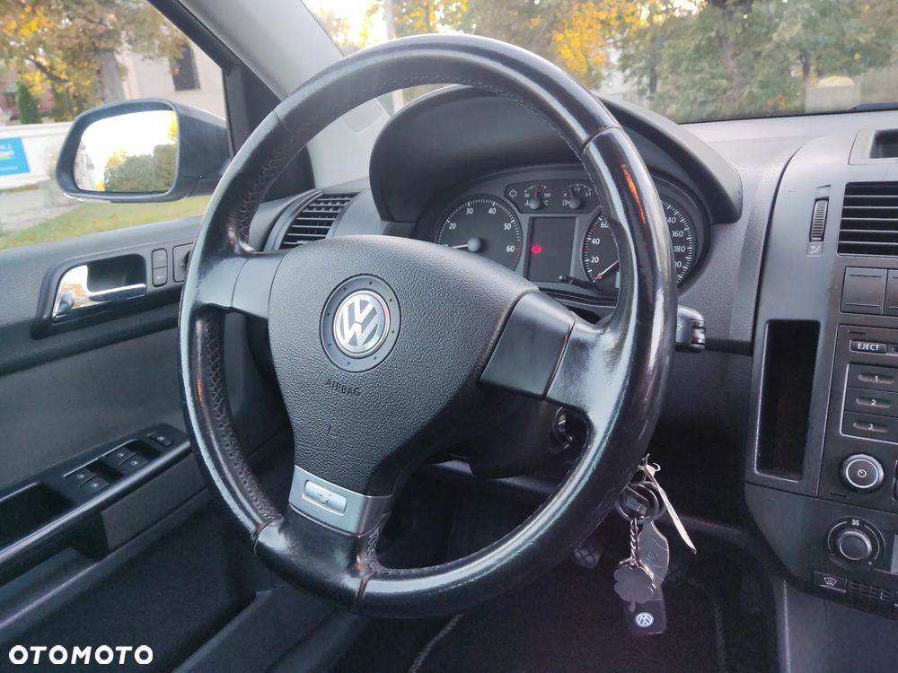 Volkswagen Polo 1.2 Tour - 9
