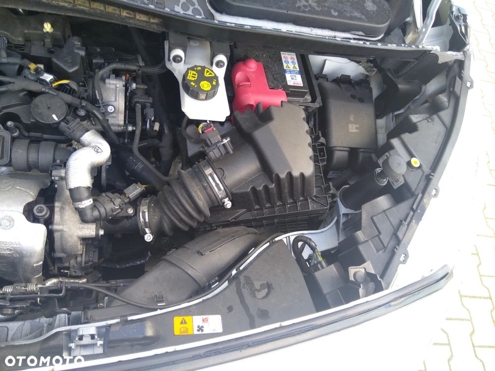 Ford Transit Connect - 12