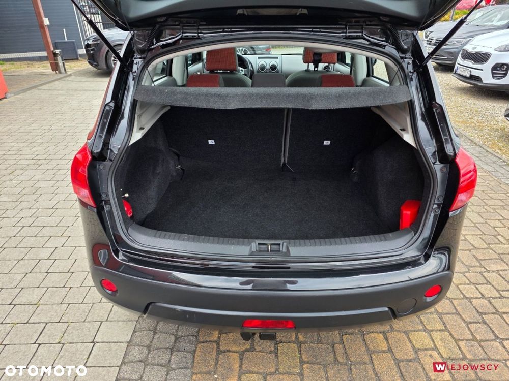 Nissan Qashqai - 13