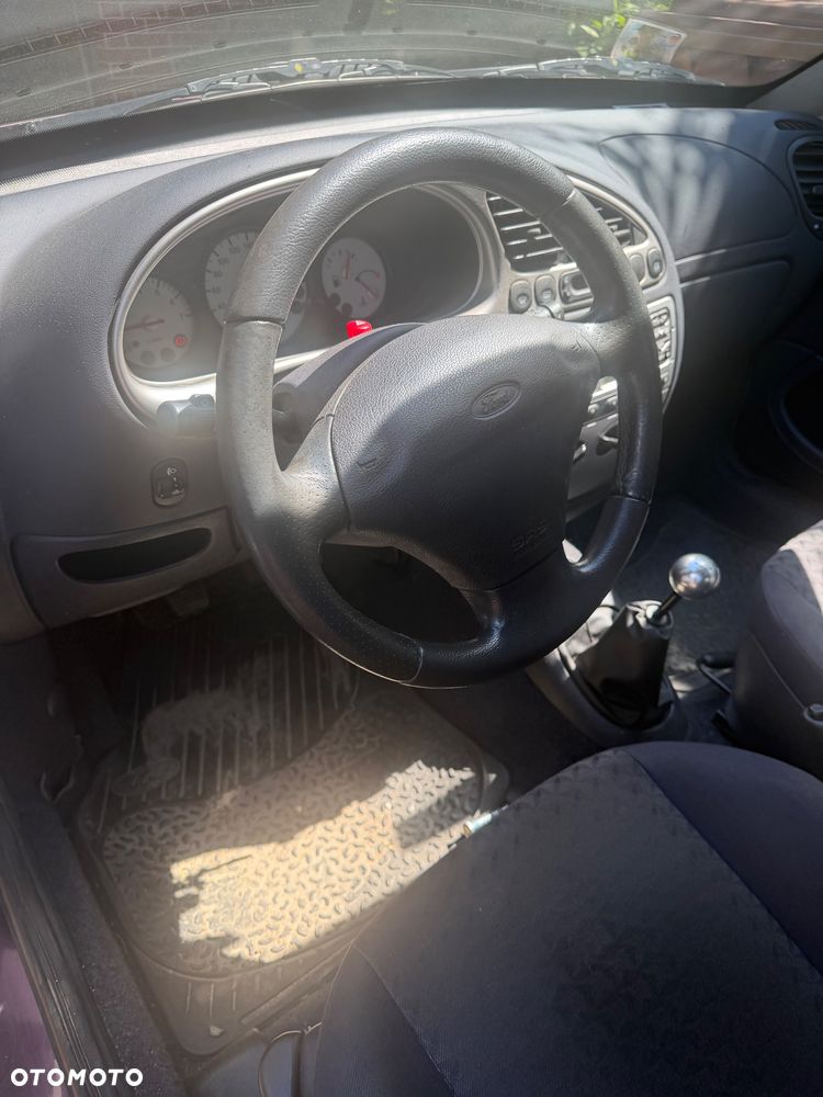 Ford Puma - 11