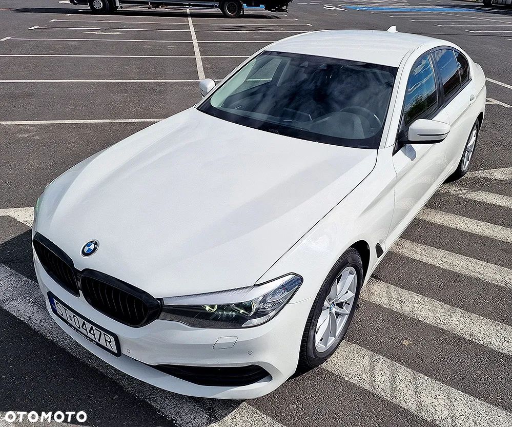 BMW Seria 5 518d Business Edition - 23