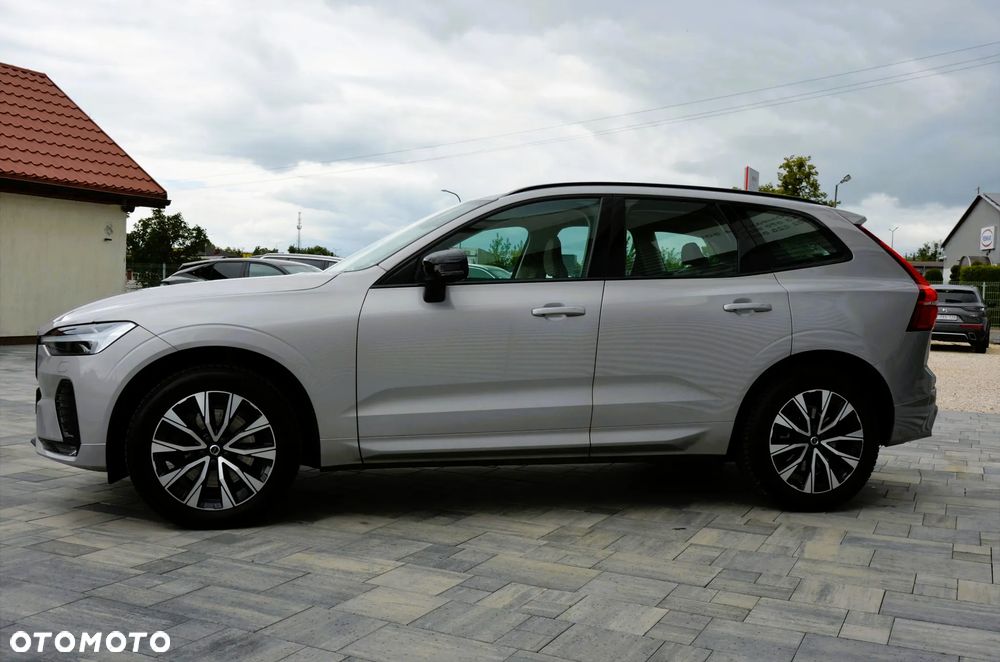 Volvo XC 60 B4 D Geartronic RDesign - 12