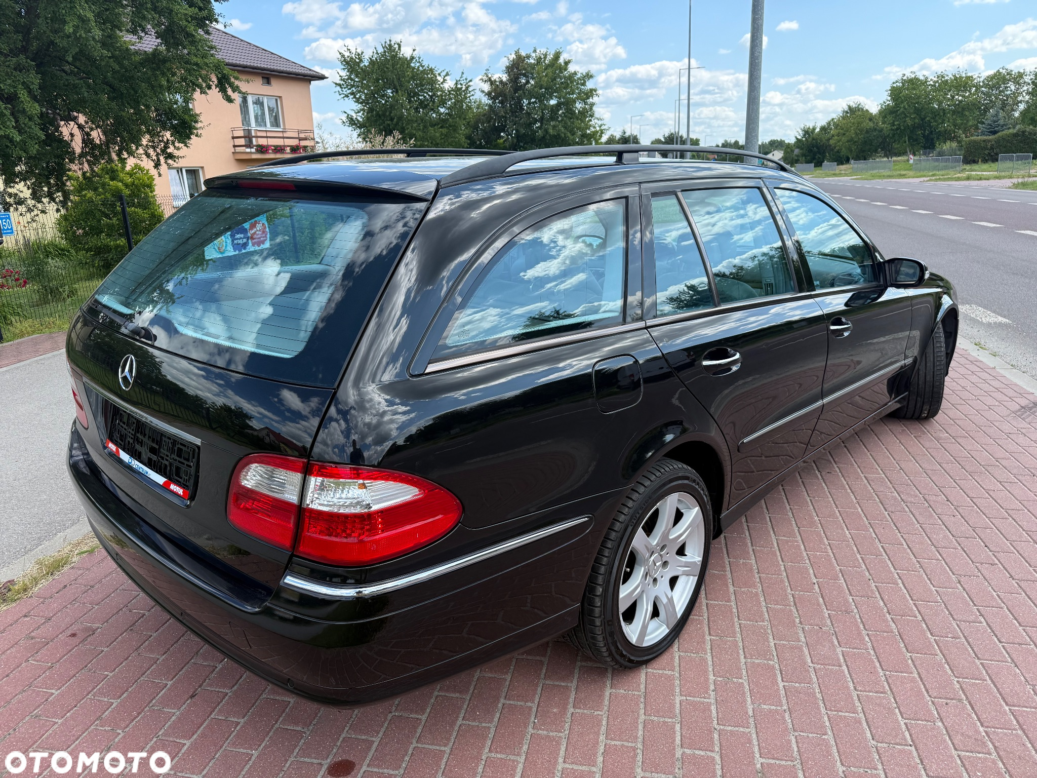 Mercedes-Benz Klasa E 500 T 7G-TRONIC Avantgarde - 4