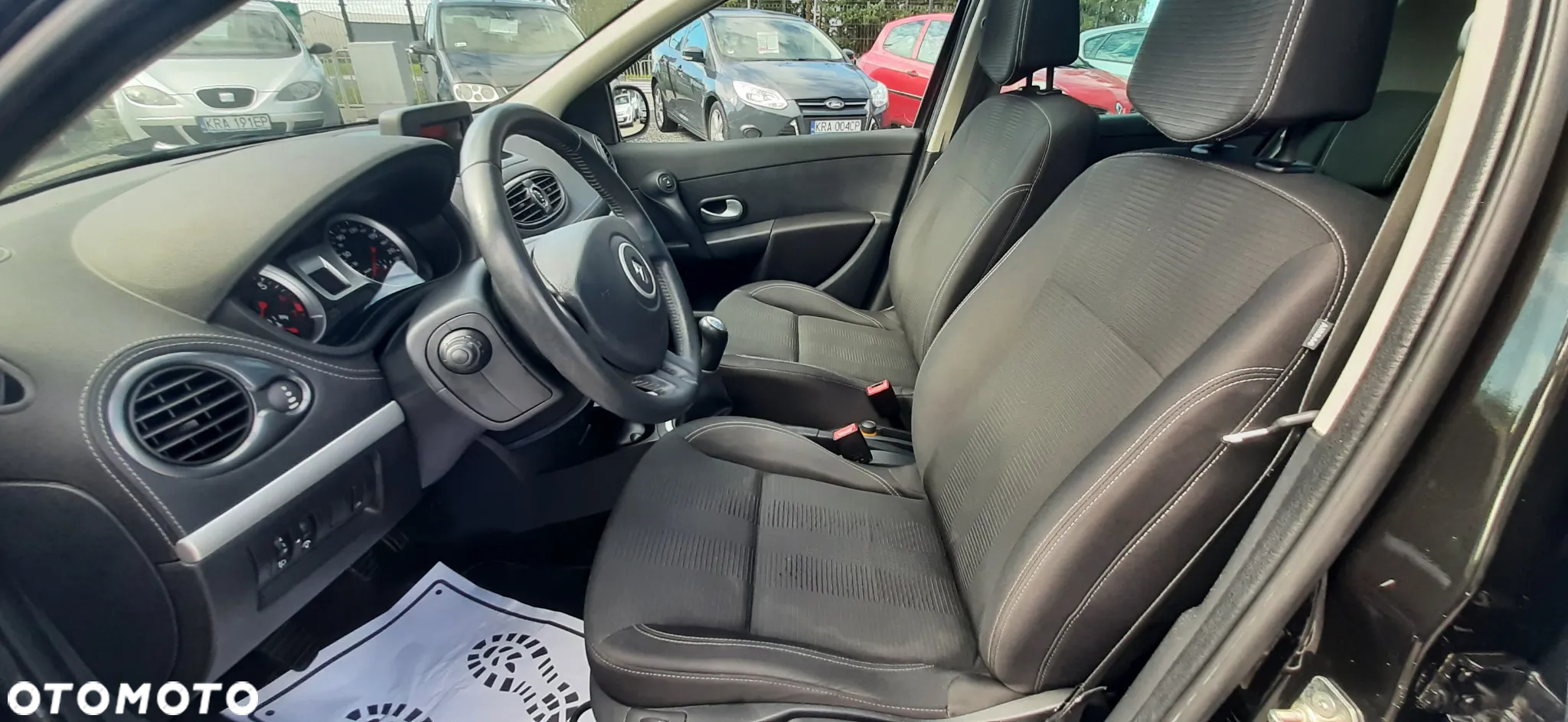 Renault Clio 1.2 16V Dwudziestka Euro5 - 32