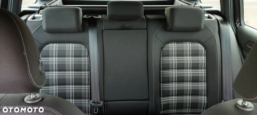 Volkswagen Golf GTD (BlueMotion Technology) DSG - 33