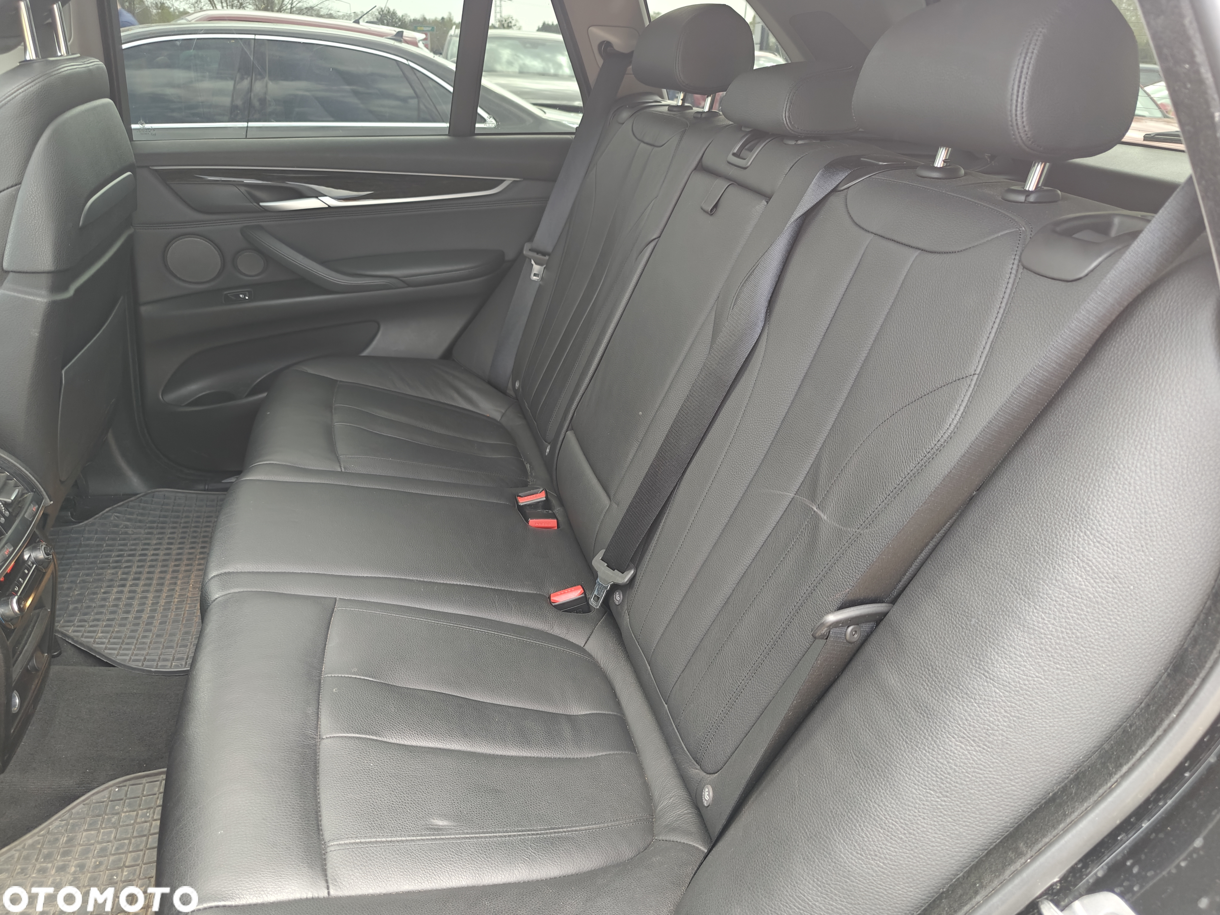 BMW X5 xDrive35i Sport-Aut - 15