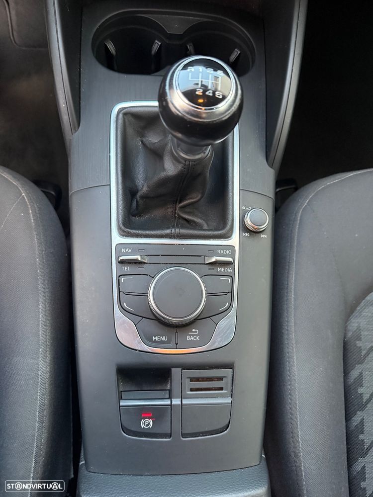 Audi A3 Sportback 1.6 TDI Attraction - 8