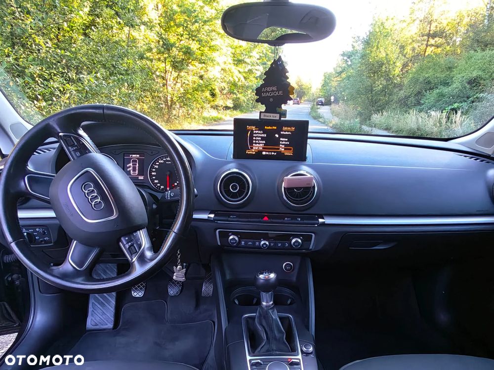 Audi A3 Sportback 1.6 TDI Attraction - 9