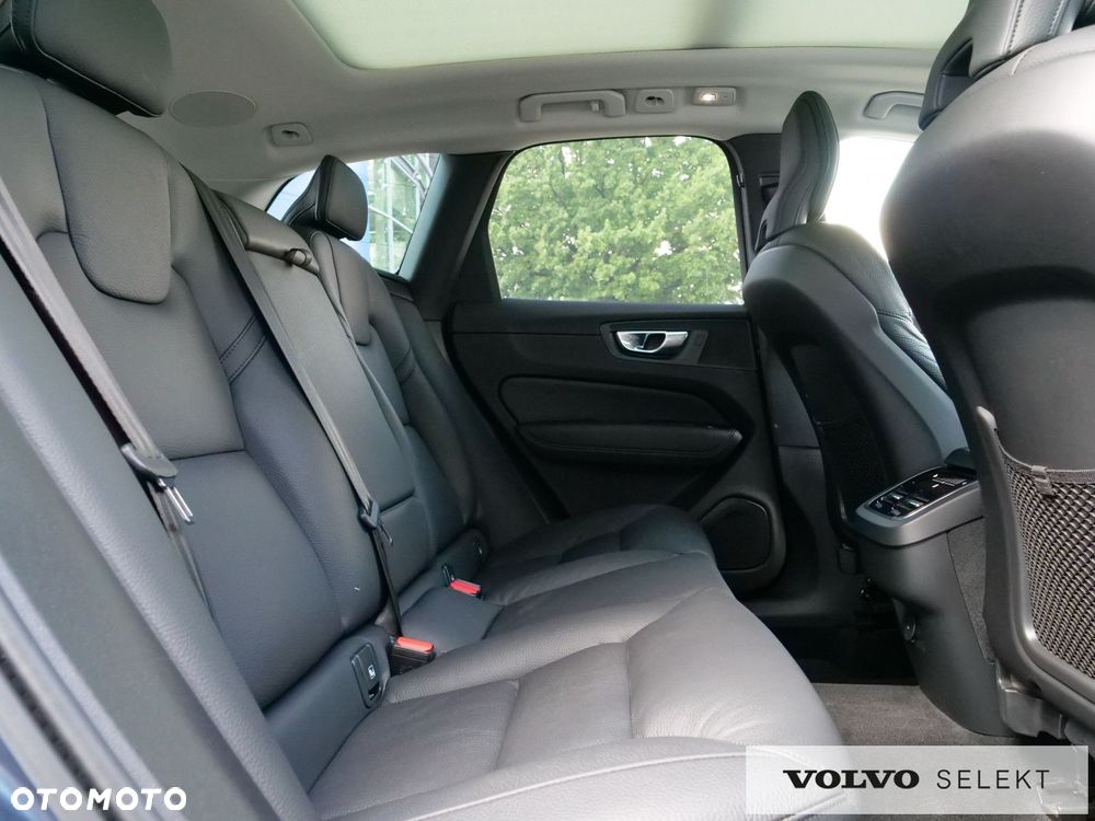 Volvo XC 60 - 35