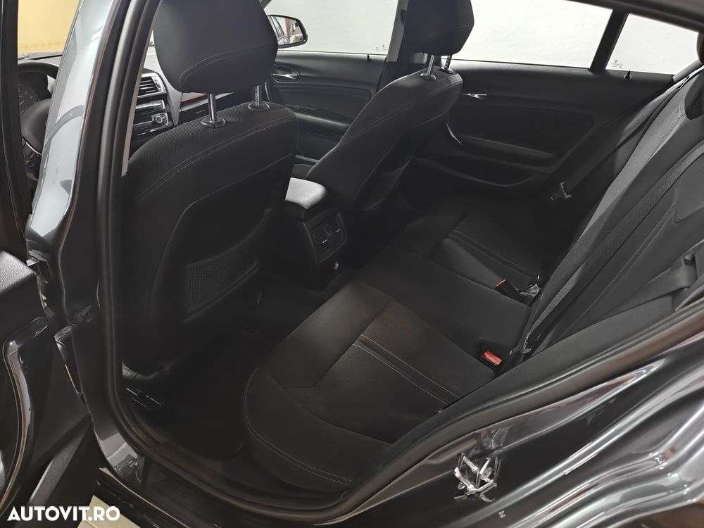 BMW Seria 1 118i Sport Line - 13