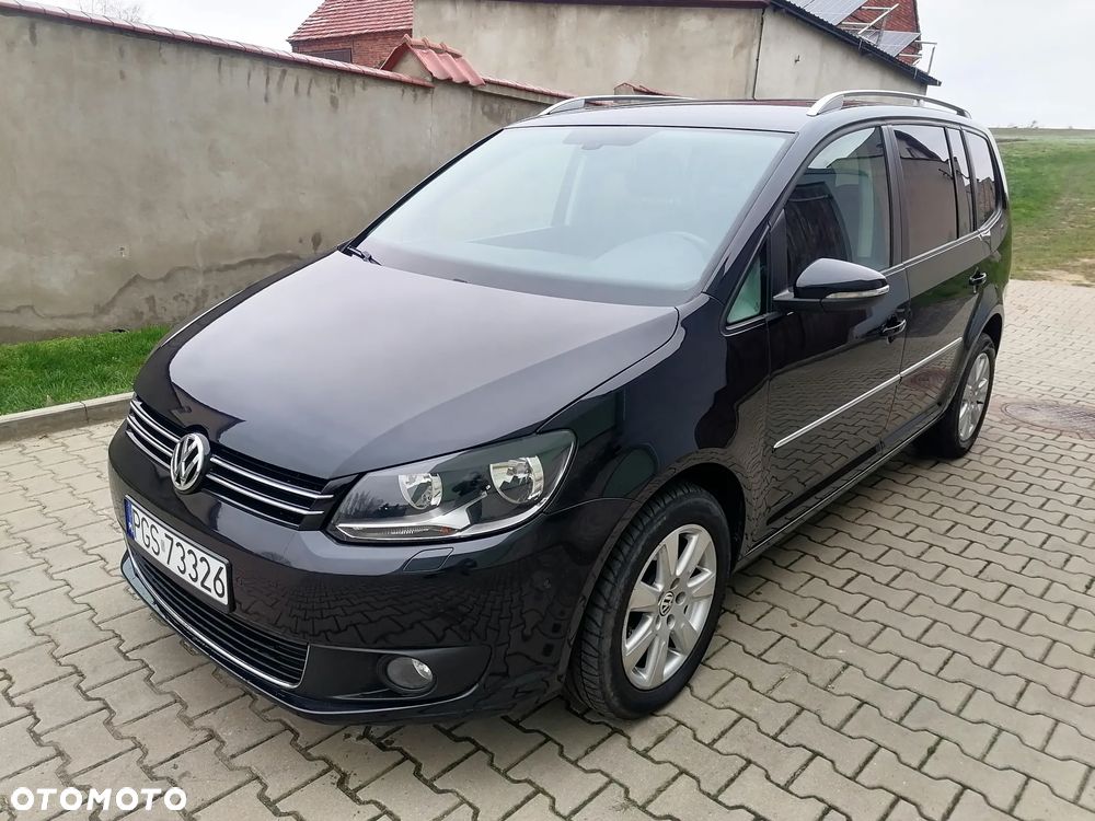 Volkswagen Touran - 1