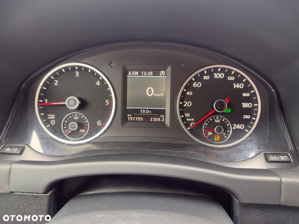 Volkswagen Tiguan 2.0 TDI 4Mot R-Style DSG - 18