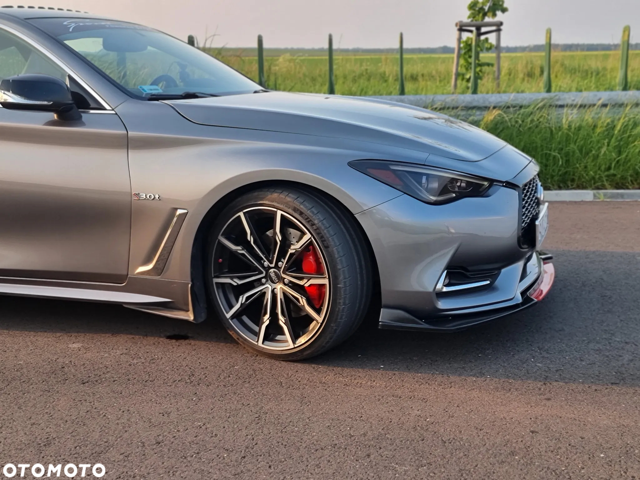 Infiniti Q60 3.0t AWD Sport - 2