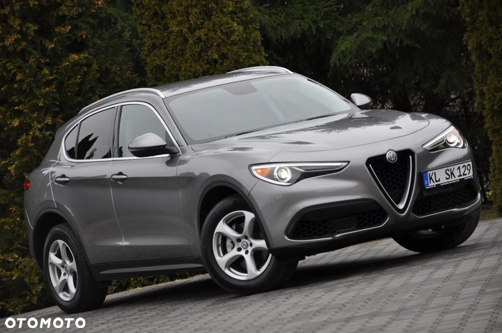 Alfa Romeo Stelvio 2.0 Turbo 16V AT8-Q4 Executive - 9