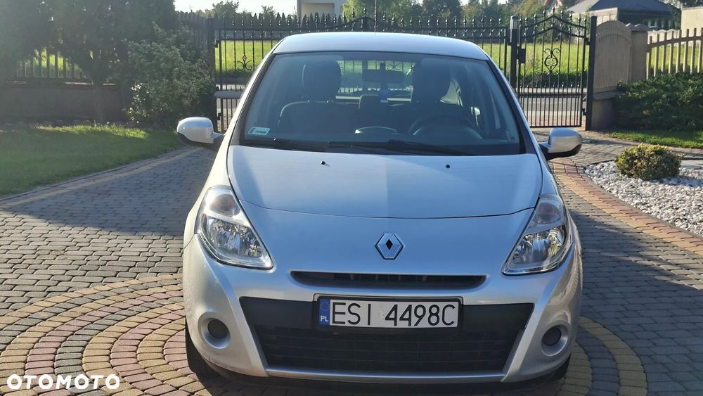 Renault Clio - 9