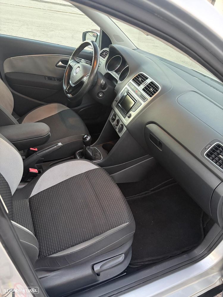 VW CrossPolo 1.4 TDi - 10