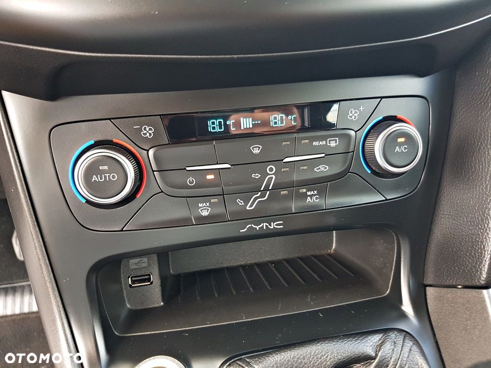 Ford Focus 1.0 EcoBoost Trend Sport - 19