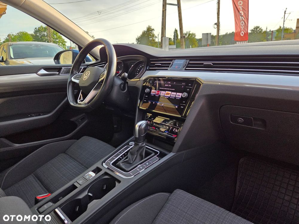 Volkswagen Passat 2.0 TDI EVO Business DSG - 12