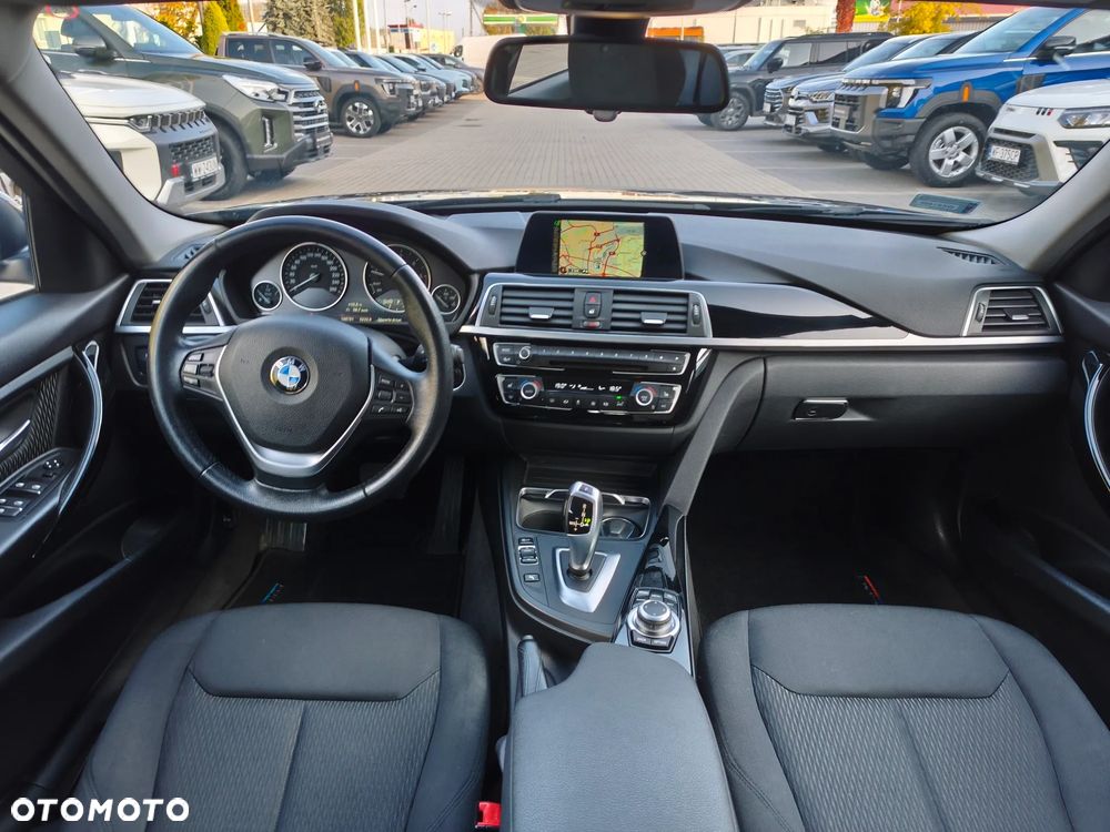 BMW Seria 3 2016