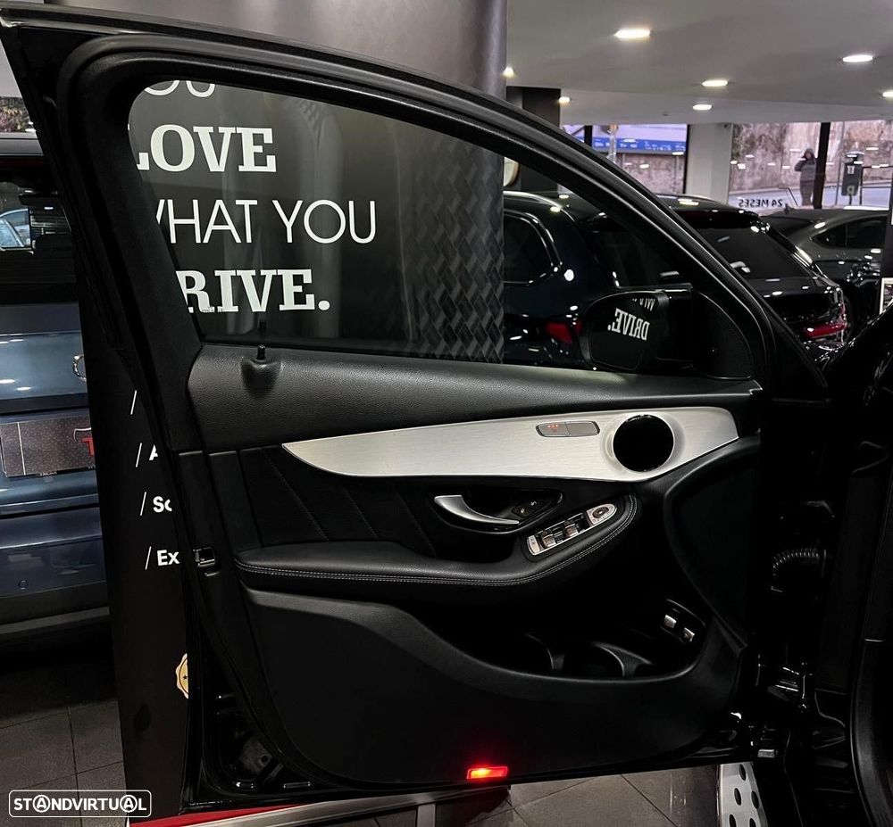 Mercedes-Benz GLC 300 e 4Matic - 24