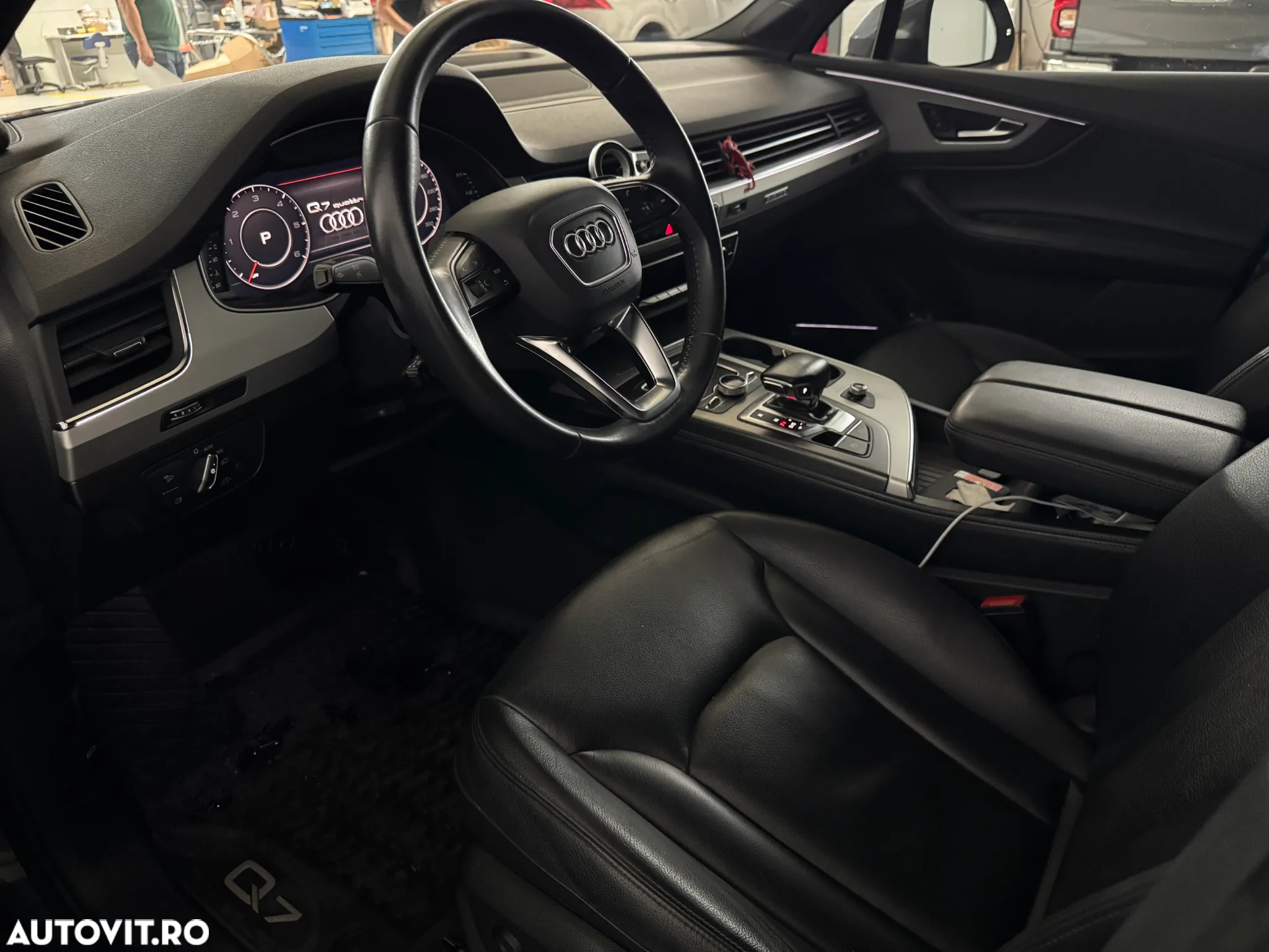 Audi Q7 - 8