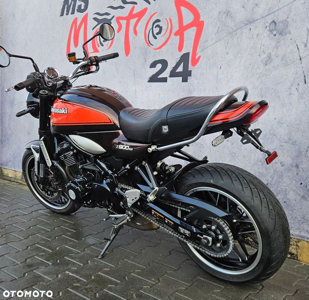 Kawasaki Z 900 RS - 6