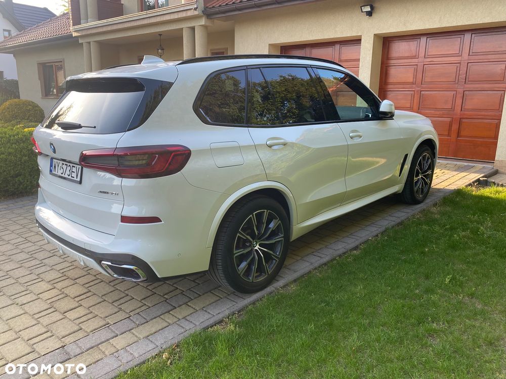 BMW X5 xDrive40i - 23
