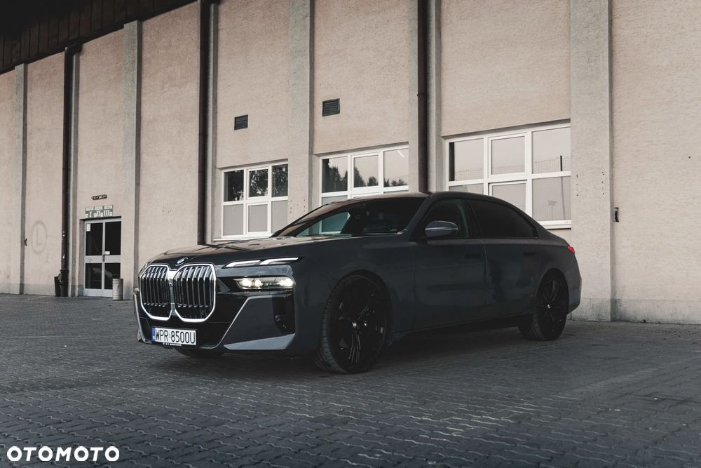 BMW Seria 7 740d xDrive mHEV sport - 6