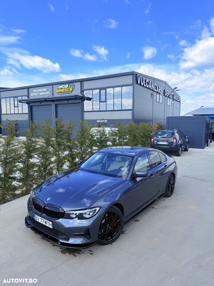 BMW Seria 3 330e AT PHEV - 25