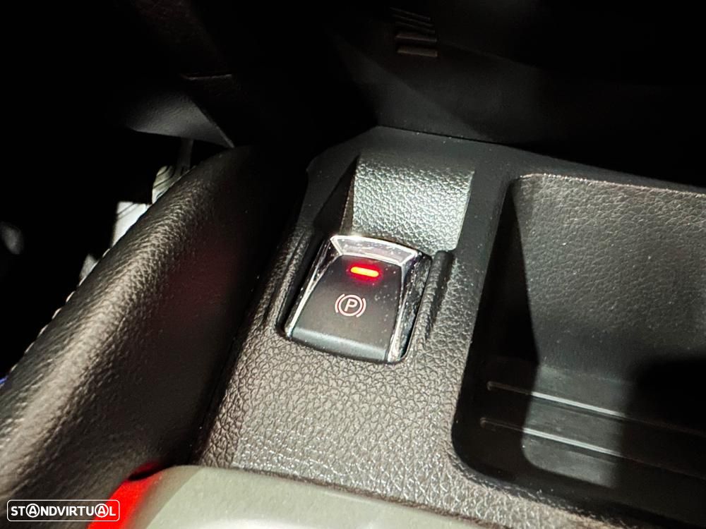 Nissan Qashqai 1.5 dCi N-Connecta Led - 41