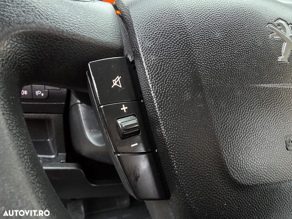 Peugeot Boxer HDi L2H2 S&S TwinCab - 26