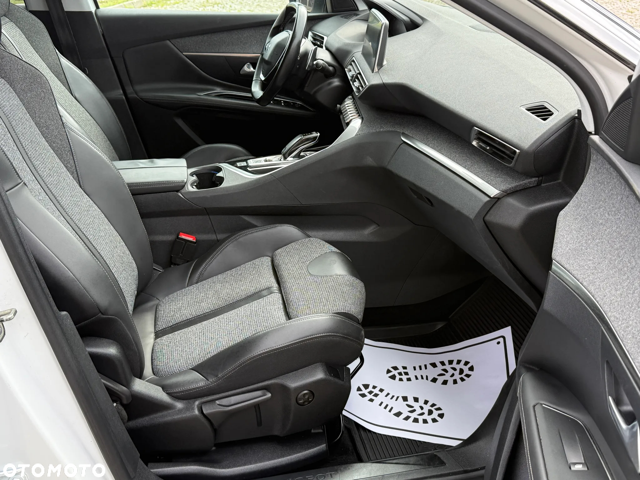 Peugeot 3008 PureTech 130 Stop & Start EAT6 Allure - 7
