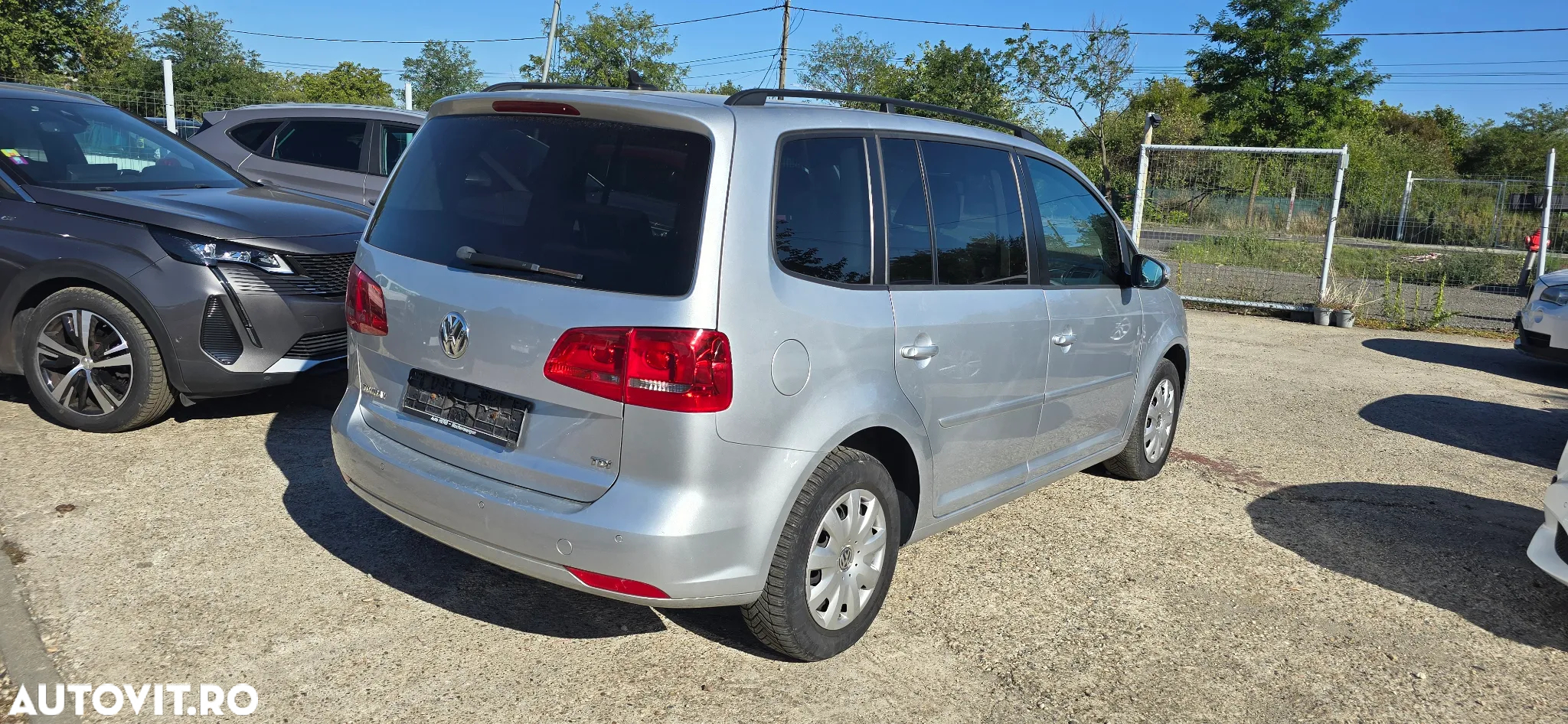 Volkswagen Touran 1.6 TDI BlueMotion Technology Comfortline - 5