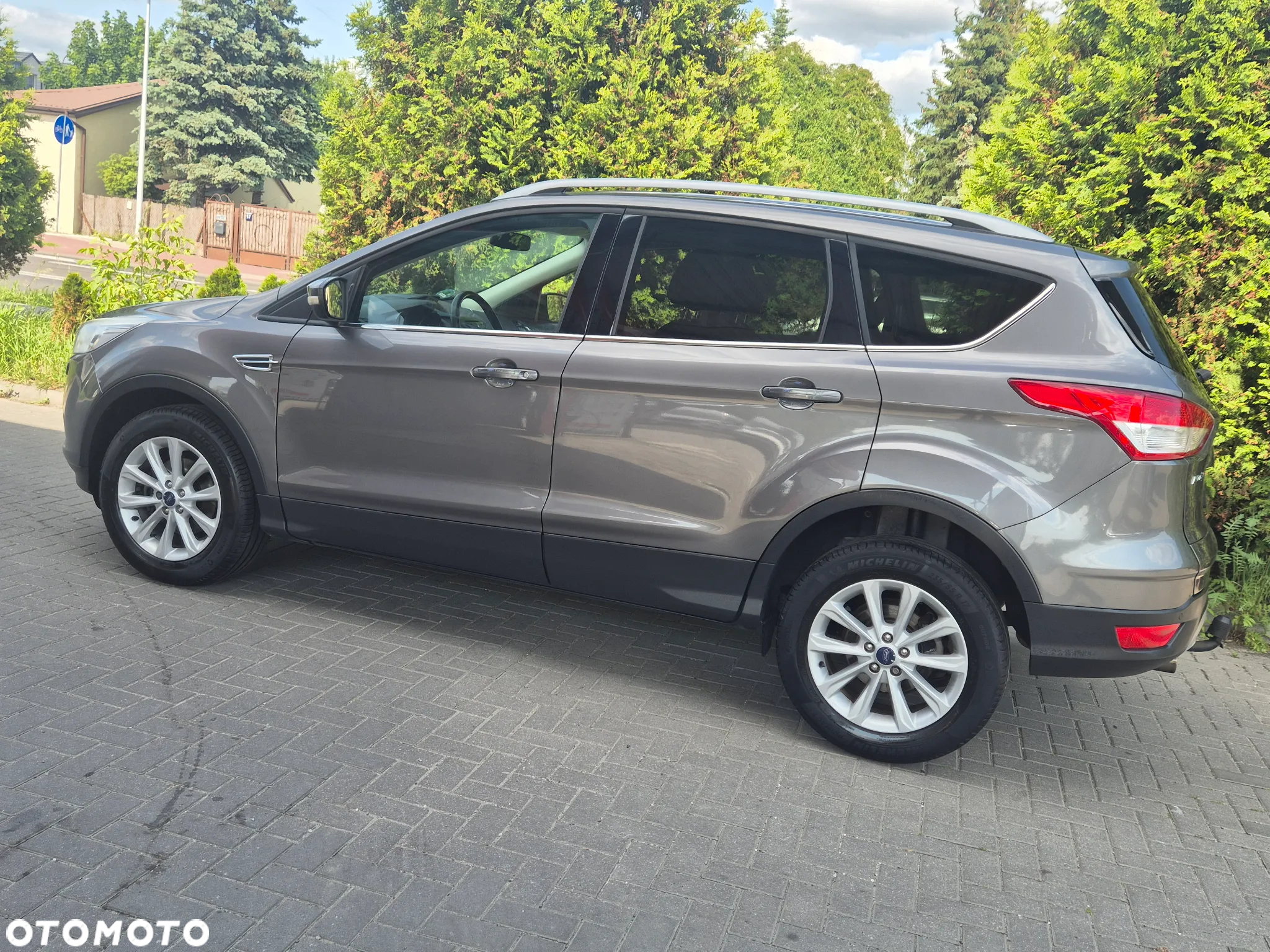 Ford Kuga - 6