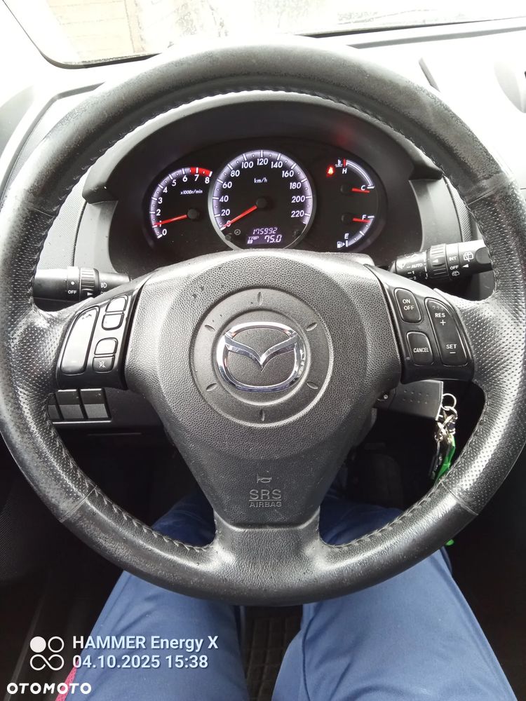 Mazda 5 - 16