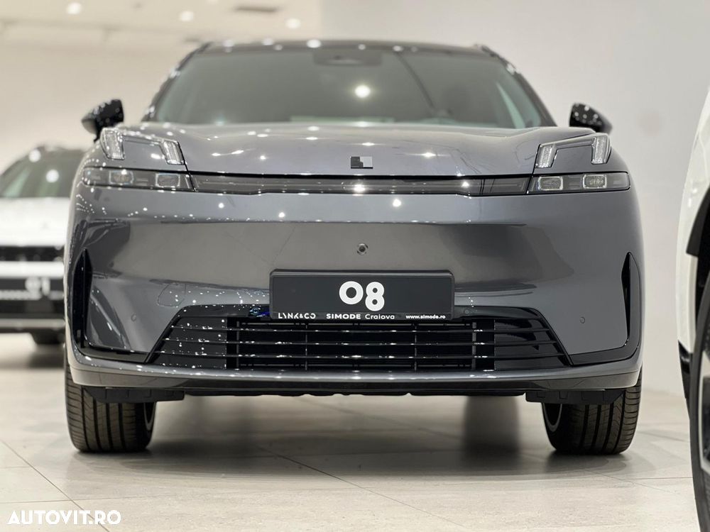 Lynk&Co 08 - 13