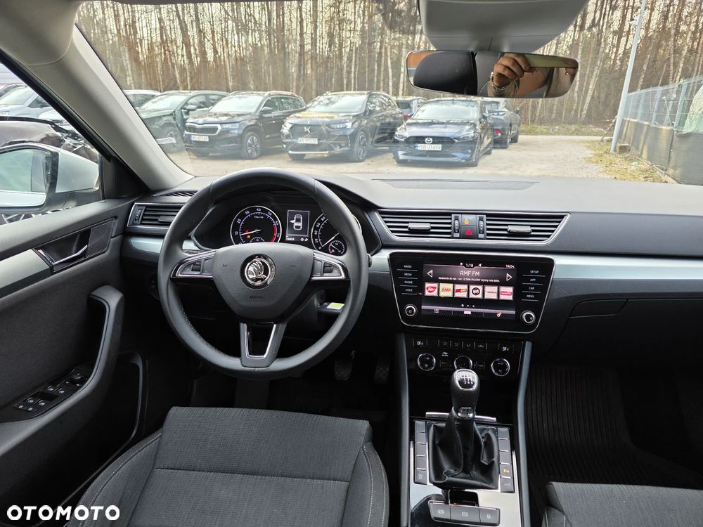 Skoda Superb 1.5 TSI ACT Ambition - 19