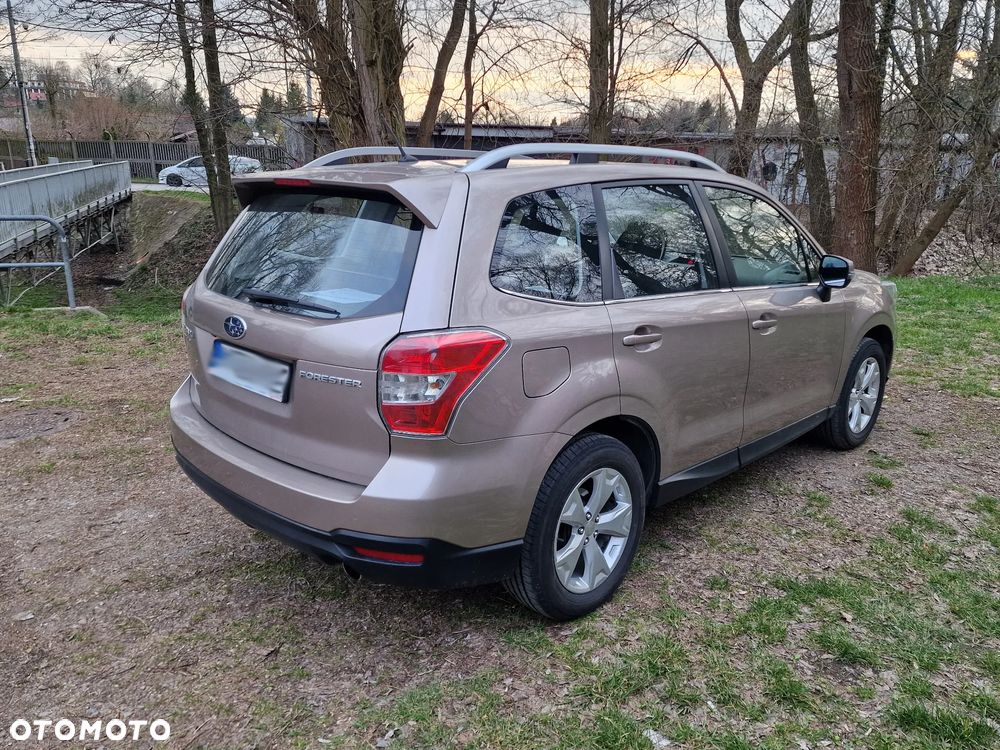 Subaru Forester 2.0i Exclusive - 8