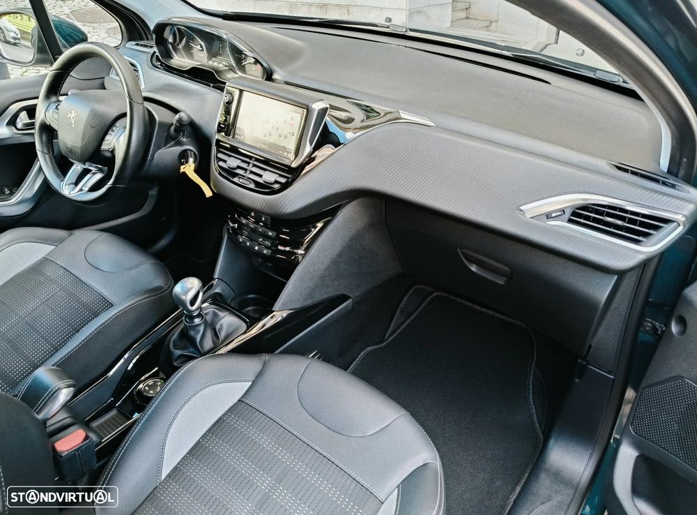 Peugeot 2008 1.6 BlueHDi Allure - 18
