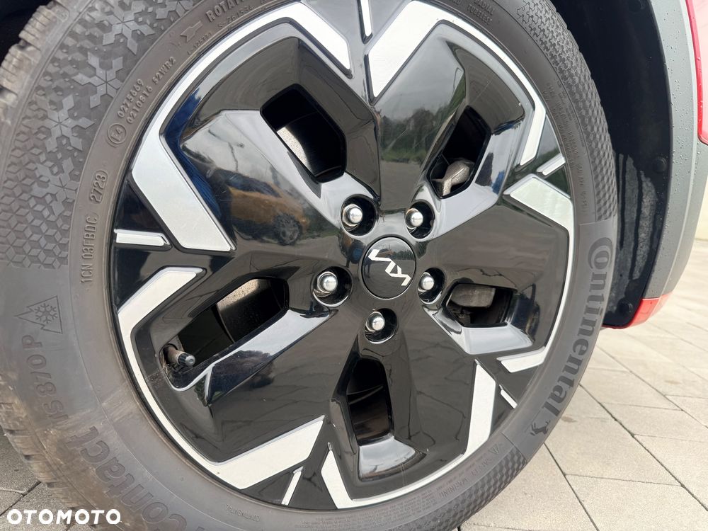 Kia Niro 64kWh M - 8