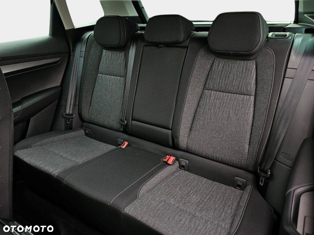 Skoda Karoq 1.5 TSI ACT Style DSG - 38