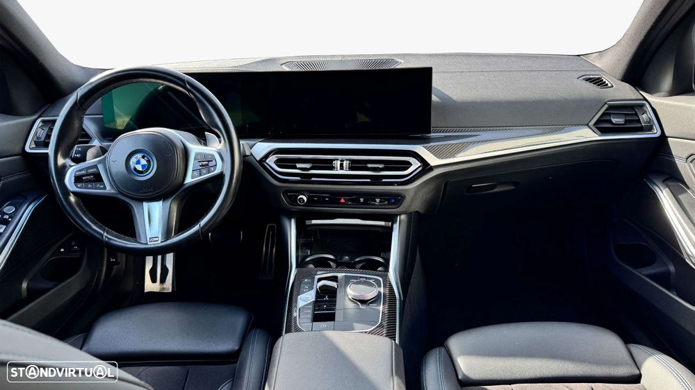 BMW 330 e Pack Desportivo M Pro Auto - 7