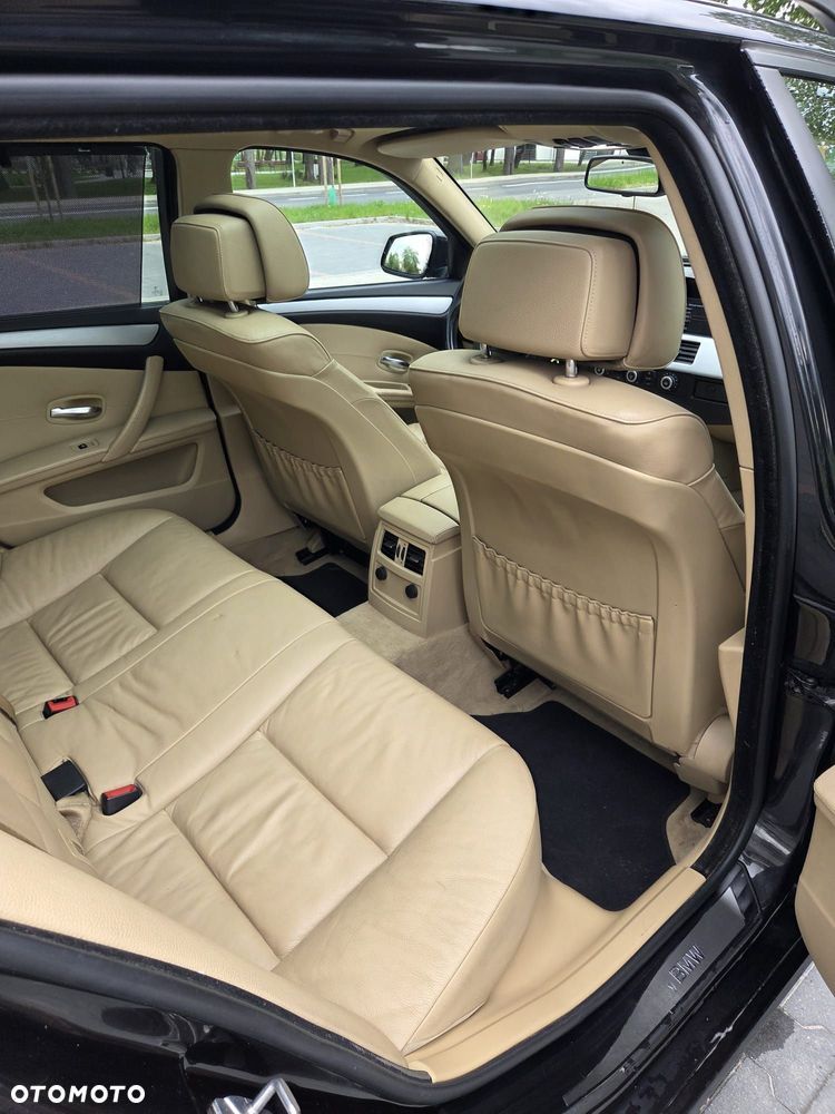BMW Seria 5 520d - 20
