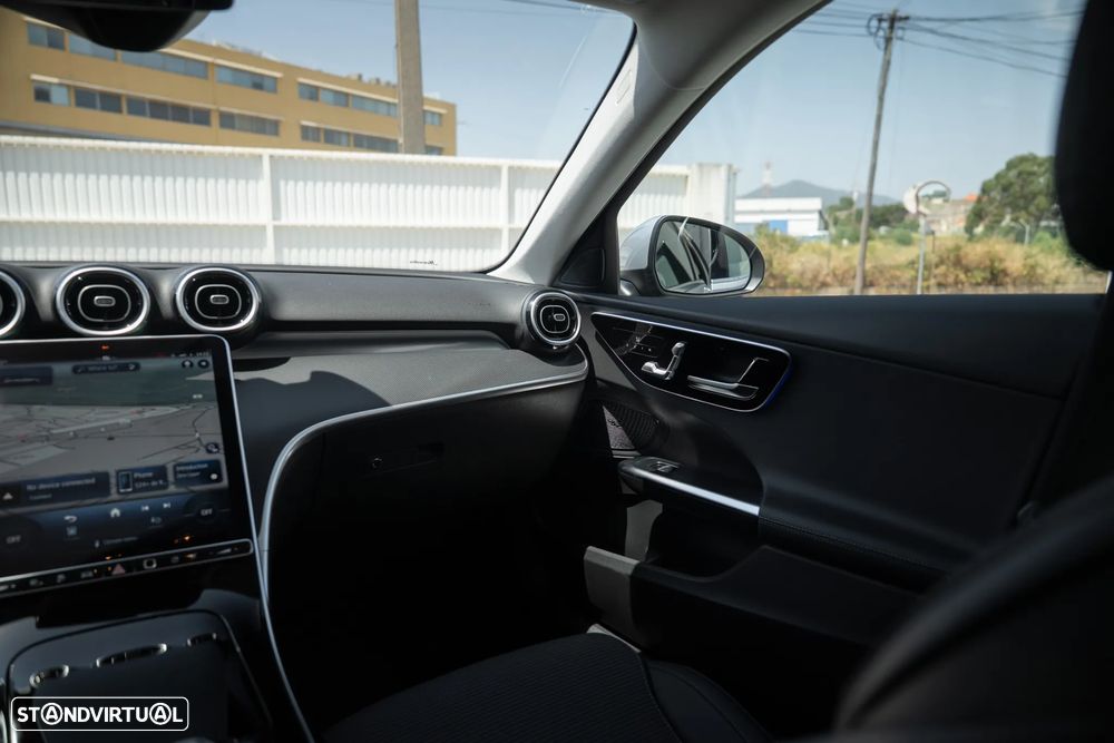 Mercedes-Benz C 300 de Avantgarde - 52