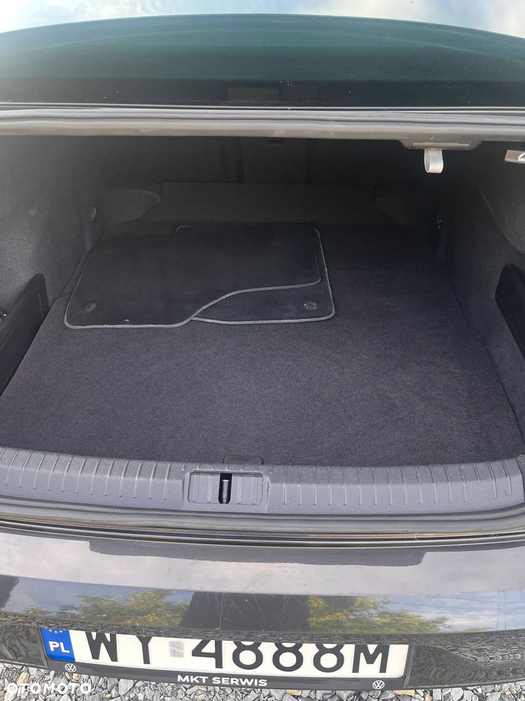 Volkswagen Passat 2.0 TSI Business DSG - 15