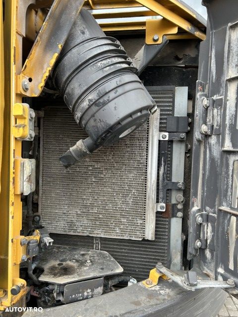 Volvo ECR145EL - 10